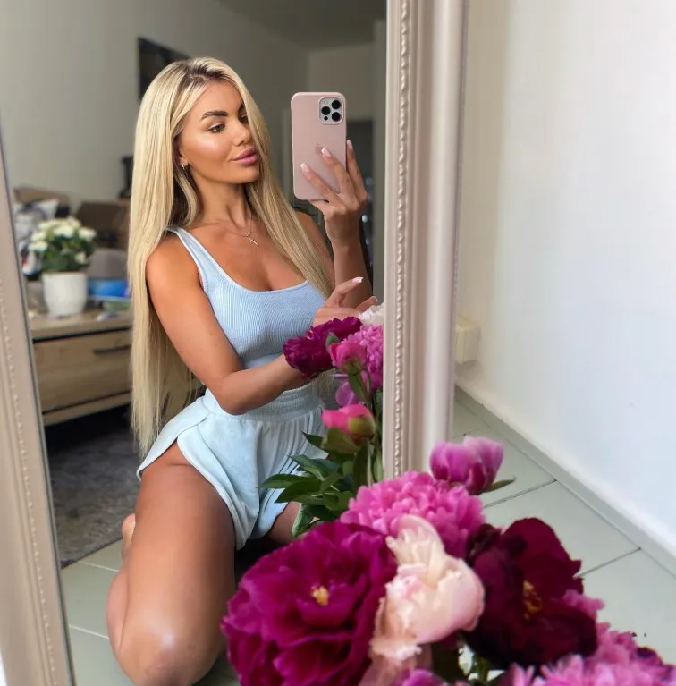 Ukrainian Orbi City Escorts - Gallery 1
